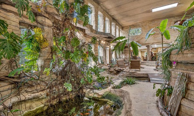 Waukesha House | Hidden Oasis with indoor pool, exotic room and private lake