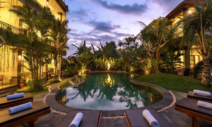 Sayan Hotel | Hidden Padma Retreat