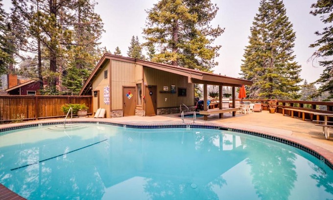 Mammoth Lakes Apartment | Hidden Valley Condominiums