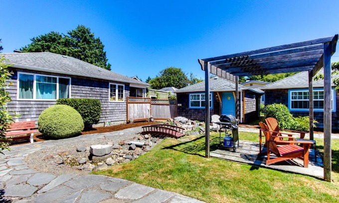 Downtown Cannon Beach House | Hidden Villa Cottages