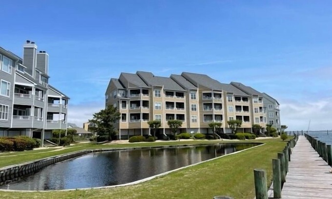 Manteo Condo | Hide-away at Buccaneer Village 722