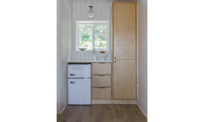 South Oceanside Apartment | Hide out Studio 3