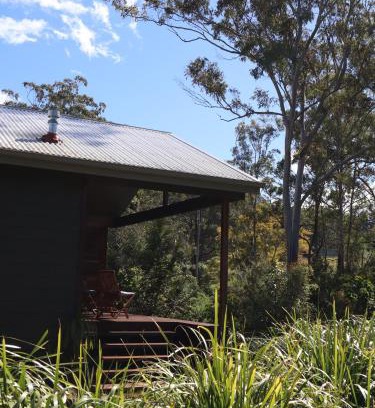 Mapleton Villa | Hideaway Falls - Evergreen Cottage