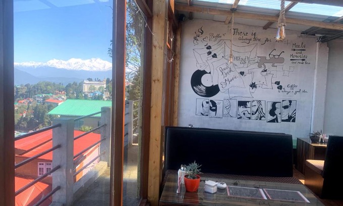 Darjeeling Hostel | Hideout Backpackers Hostel