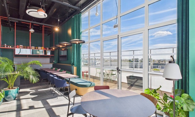 Velizy-Villacoublay Hotel | Hife Vélizy