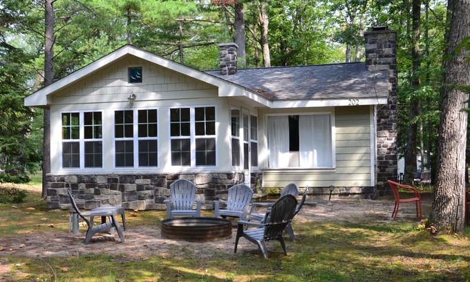 Higgins Lake Cottage | Higgins Lake Cottage Offers "Up North" Experience