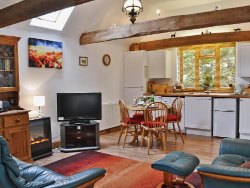 Battle House | High House Holiday Cottages 1