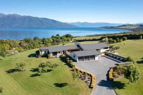 Te Anau Cabin | High Leys Lodge