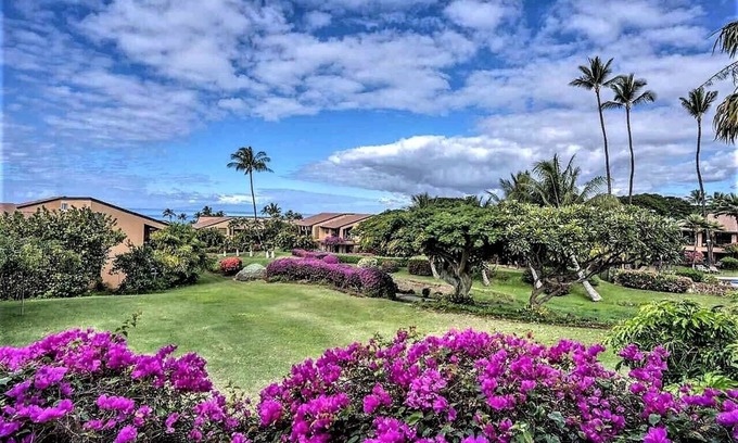 Wailea Condo | High on a hill overlooking Ekahi with Great Ocean Views!nSpecial Low Fall Rates!