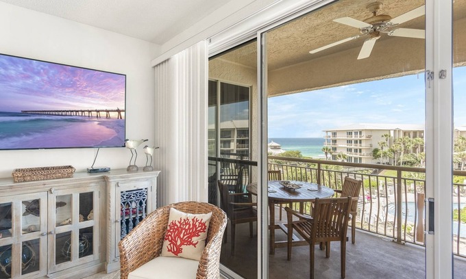 Rosemary Beach Condo | High Pointe Overlooking Lagoon Pool, Gulf Views!