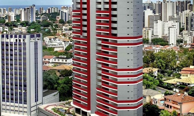 Caminho das Arvores Apartment | High standard studio apartment located in the Mercure Hotel