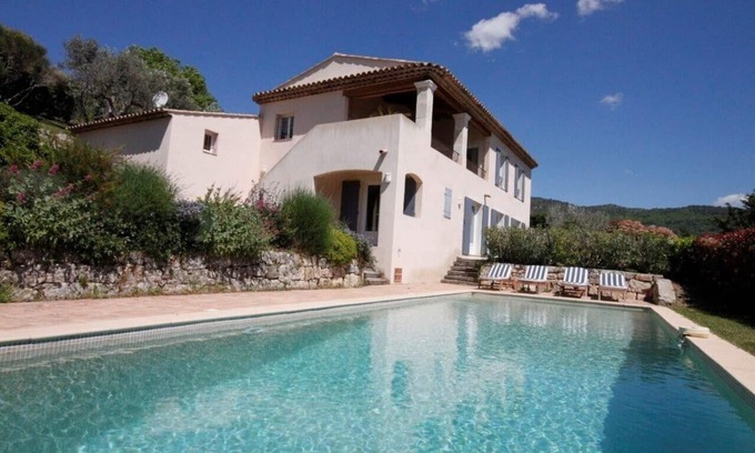 Seillans Villa | High standard Villa, Great view, Private pool, Short walk to the Village