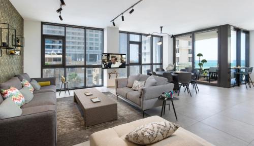 Kerem HaTeimanim Apartment | High Standing at Hayarkon by HolyGuest