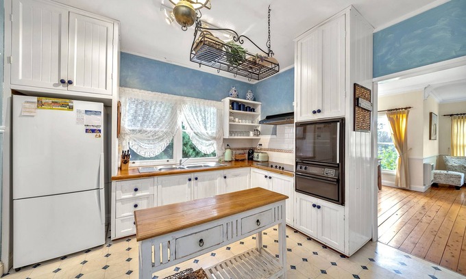 Bowral House | Highcroft House, Bowral - Get Closer to Nature