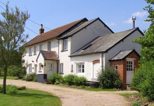 Bradninch House | Highdown Farm Holiday Cottages