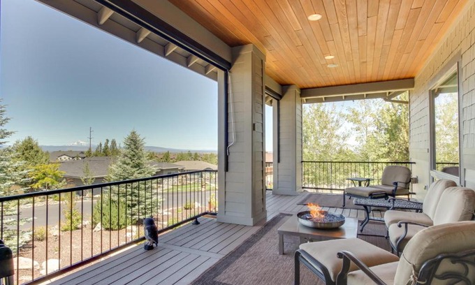 Redmond House | Highland View Haven