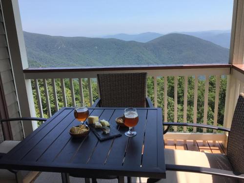 Chestnut Springs House | Highridge Place 43 with Wintergreen Advantage