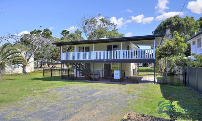 Woodgate House | Highset Home with Ocean Views