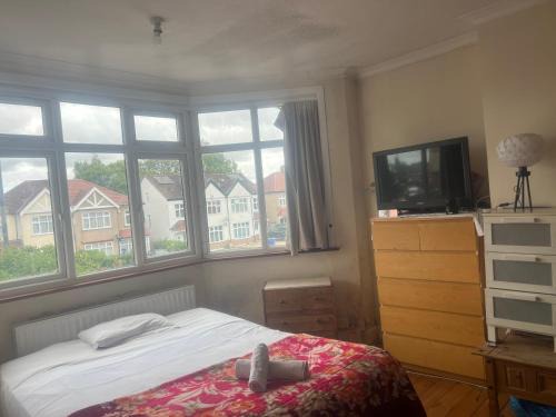 Harrow House | Hii