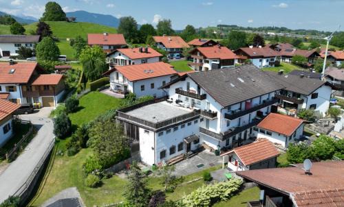 Bad Kohlgrub Apartment | Hike 'n Bike Base