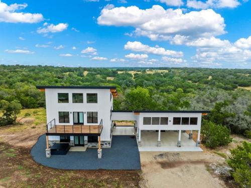 Kerrville House | Hill Country Escape w/Views Plus, Hot-Tub and Pet Friendly!