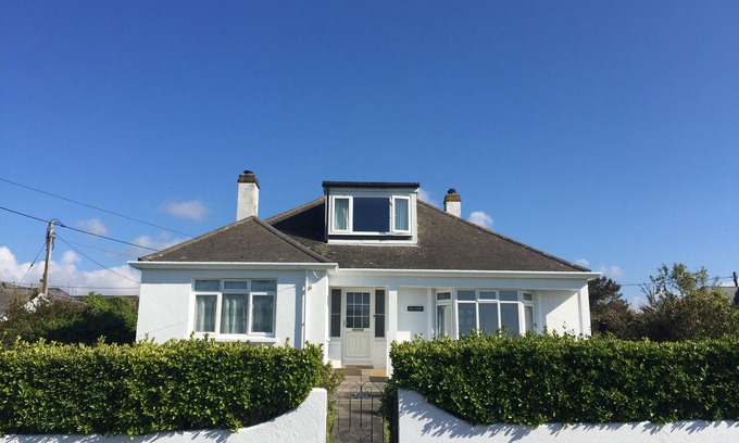 Trevone Cottage | Hill Rise - Cottage In Trevone Bay, Near Padstow, North Cornwall