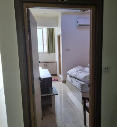 Karnaprayag Hotel | Hill side hotel