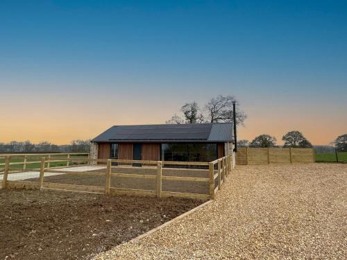 Limpley Stoke House | Hillbyre
