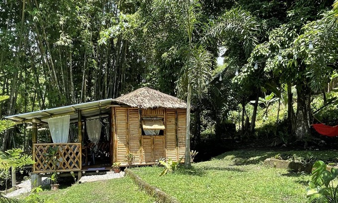 Bacolod Cottage | Hillcreek's Riverside Hideaway