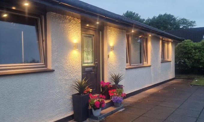 Achachork Apartment | Hillend Self-Catering