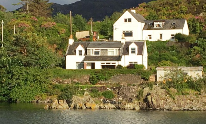Kyleakin Bed & Breakfast | Hillside