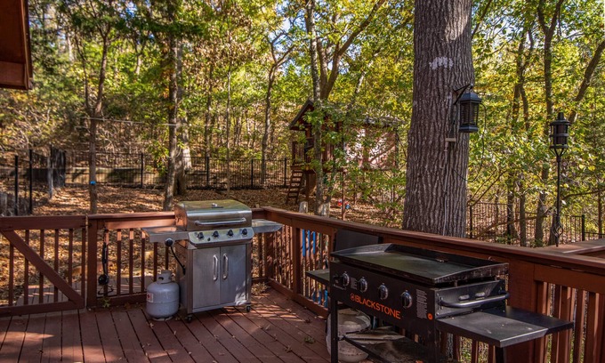 Pottsboro House | Hillside Hacienda at Lake Texoma