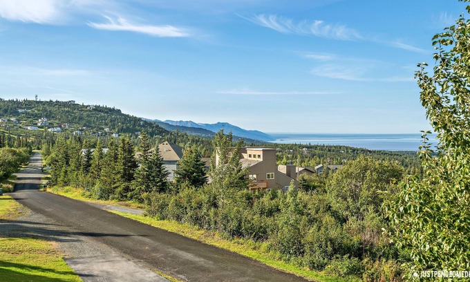 Hillside East House | Hillside Haven w/ Breathtaking Views, Trail Access