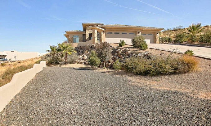 Hurricane House | Hillside Hurricane Home - Open, Luxurious, wViews