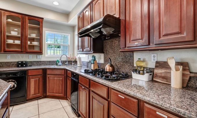 Covina House | Hillside Pool Haven: 6 bedrooms, with fitness area, and wide backyard