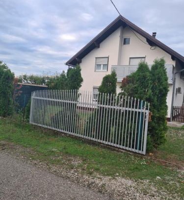 Nozicko House | Hillside Retreat - Tišina s pogledom