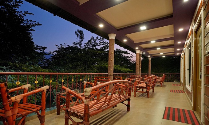 Masinagudi Resort | Hillside Spring Valley