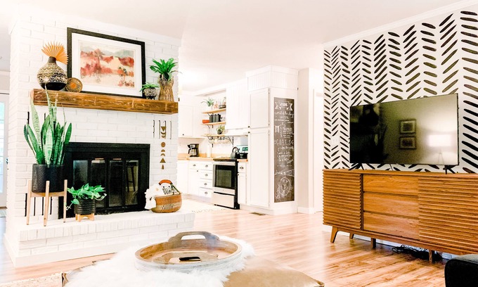 Morganton House | Hilltop Boho Bungalow close to Lake Blue Ridge and Downtown Blue Ridge