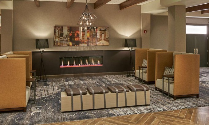 Florence Hotel | Hilton Cincinnati Airport