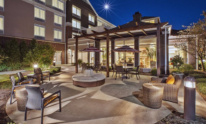 North Canton Hotel | Hilton Garden Inn Akron Canton Airport