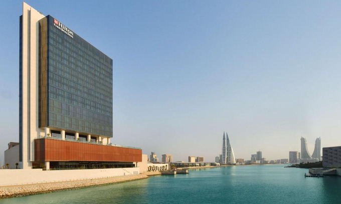 Manama Hotel | Hilton Garden Inn Bahrain Bay
