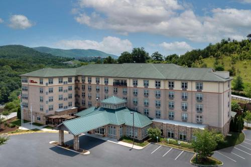 Cave Spring Hotel | Hilton Garden Inn Roanoke