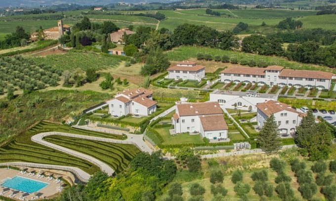 Selvatelle Villa | Hilton Grand Vacations Club Resort 2 Bedroom Villa near Florence and Pisa Italy