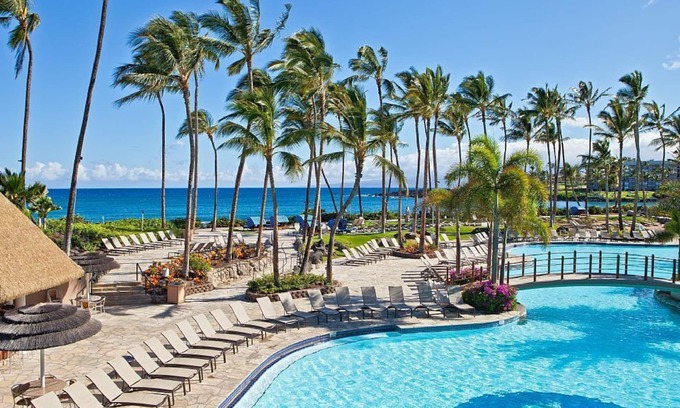 Waikiki Condo | Hilton Hawaiian Village Lagoon Tower, Two bedroom, Fabulous beach and lagoon!