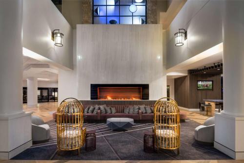 Downtown Hotel | Hilton Lexington Downtown