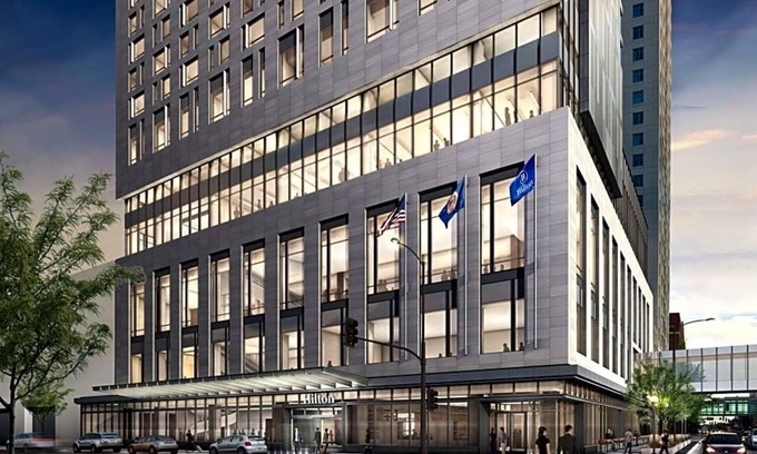 Downtown Apartment | Hilton Rochester Mayo Clinic Area has a fitness center, shared lounge .