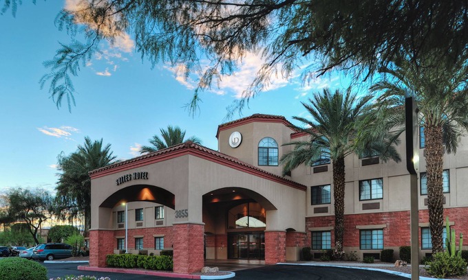 Palo Verde Hotel | Hilton Vacation Club Varsity Club Tucson