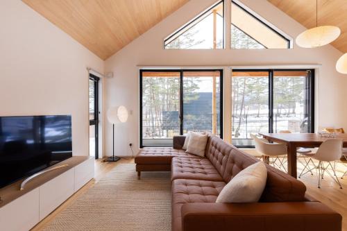Hakuba Ski Chalet | Hinoki Chalet by Hakuba White Fox Company