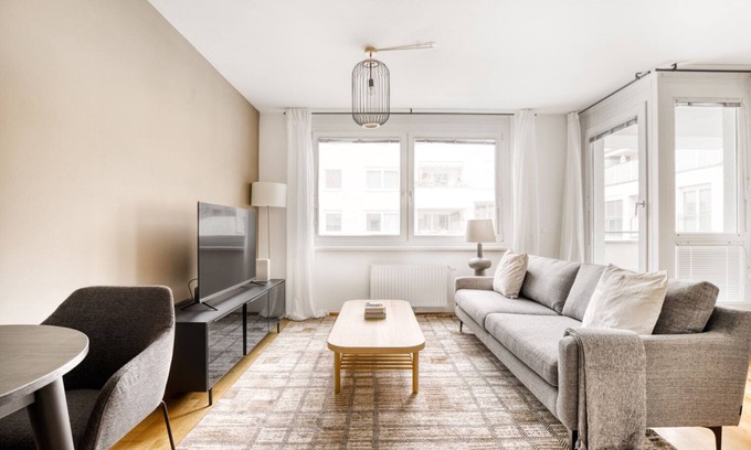 Alsergrund Apartment | Hip Alsergrund 1BR w/Elevator & Balcony, central location, by Blueground