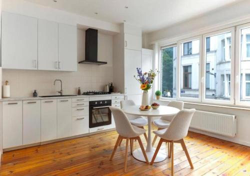 Sint-Andries Apartment | Hip & Historic Stay Antwerp